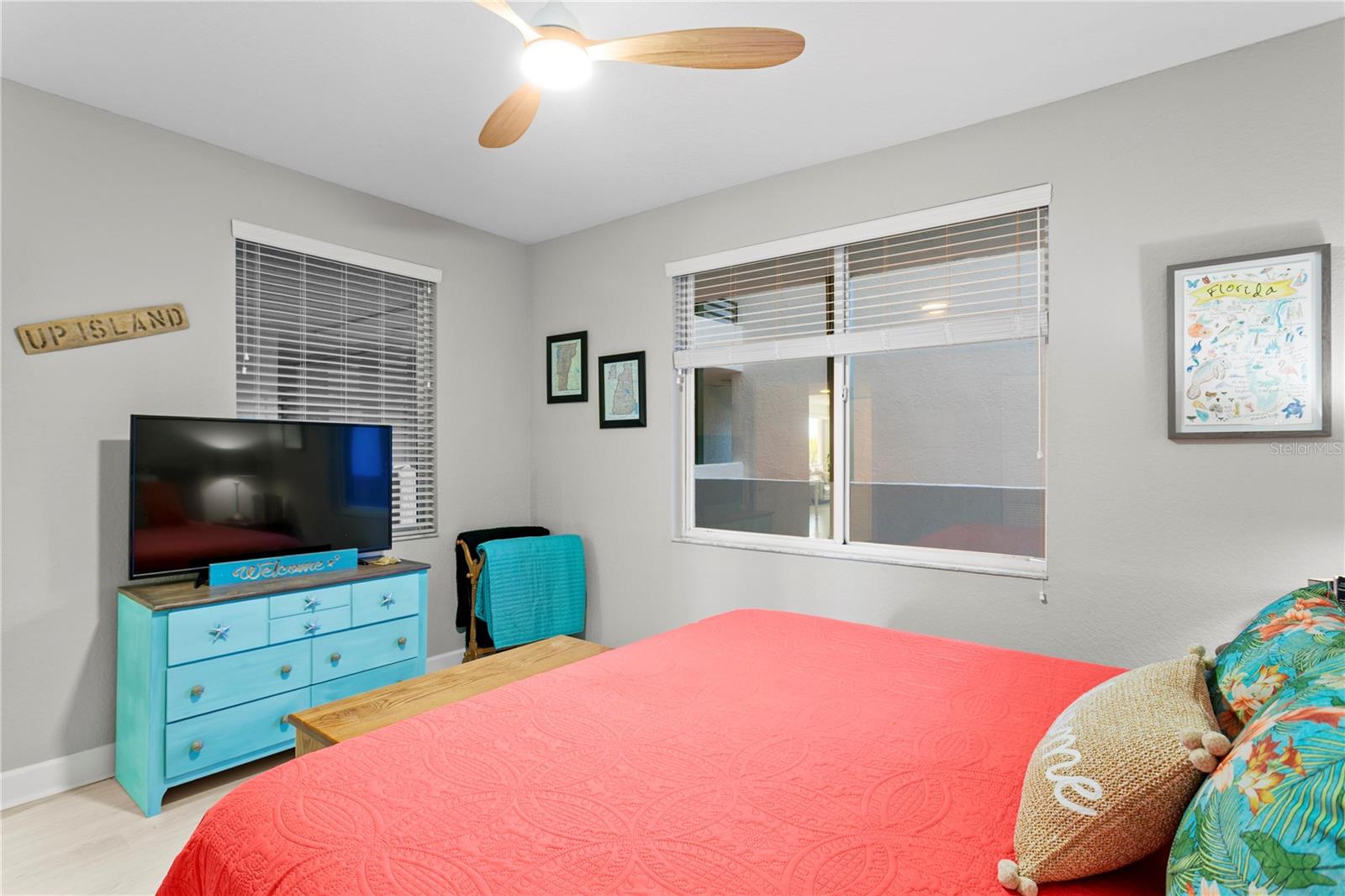 4750 DOLPHIN CAY LN S #107, ST PETERSBURG, FL — photo 34