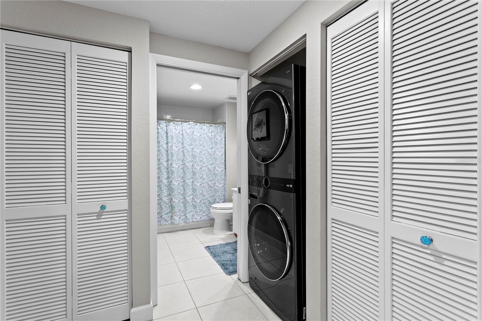 4750 DOLPHIN CAY LN S #107, ST PETERSBURG, FL — photo 35