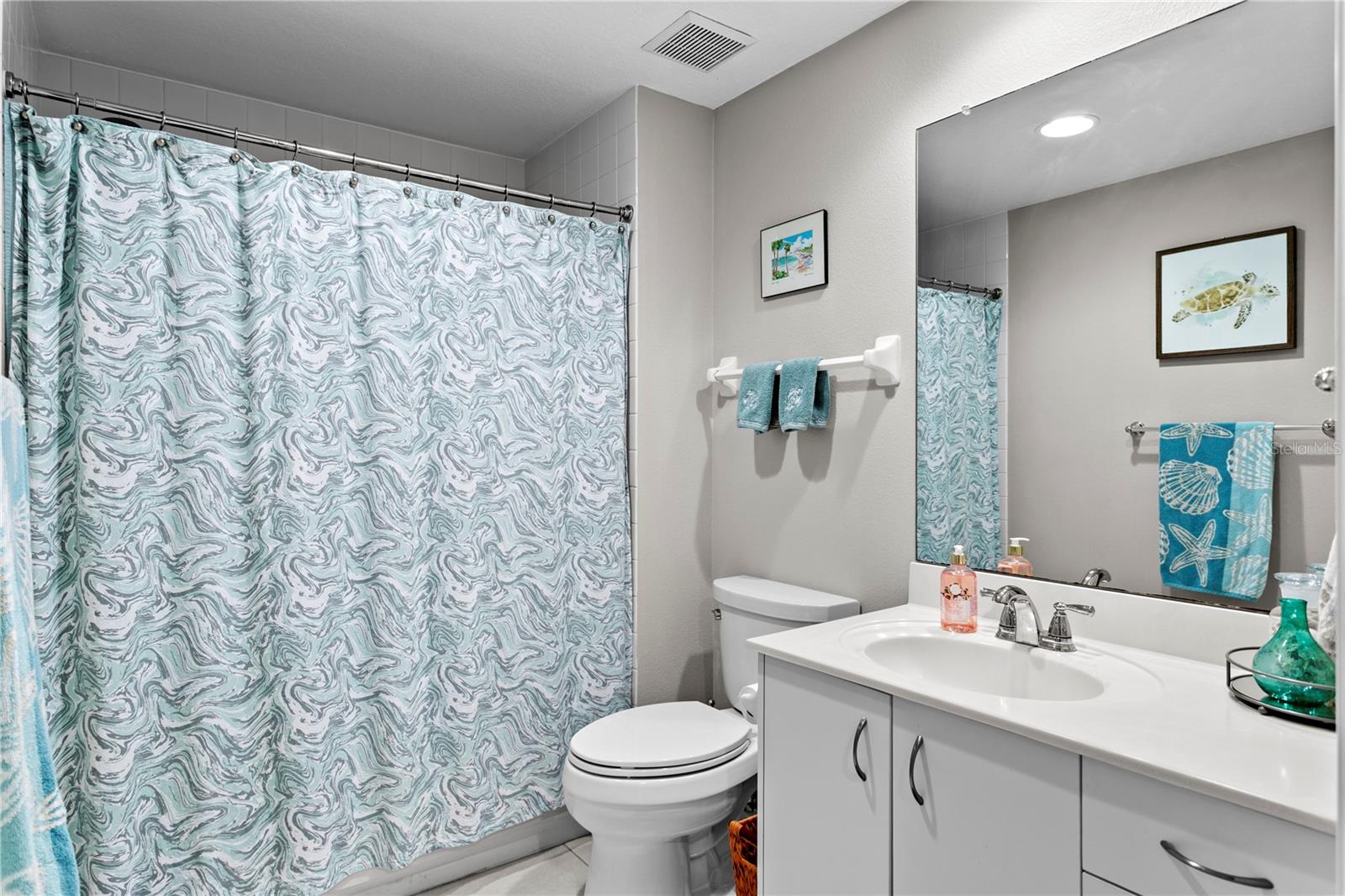 4750 DOLPHIN CAY LN S #107, ST PETERSBURG, FL — photo 36