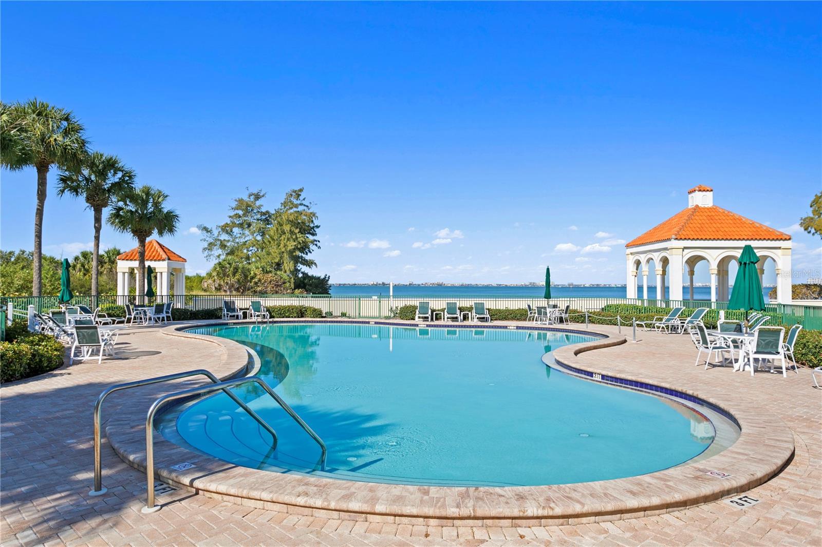 4750 DOLPHIN CAY LN S #107, ST PETERSBURG, FL — photo 53