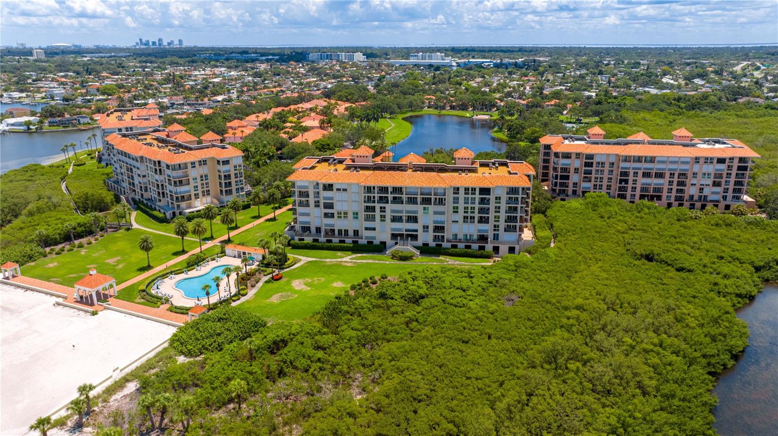 4750 DOLPHIN CAY LN S #107, ST PETERSBURG, FL — photo 62