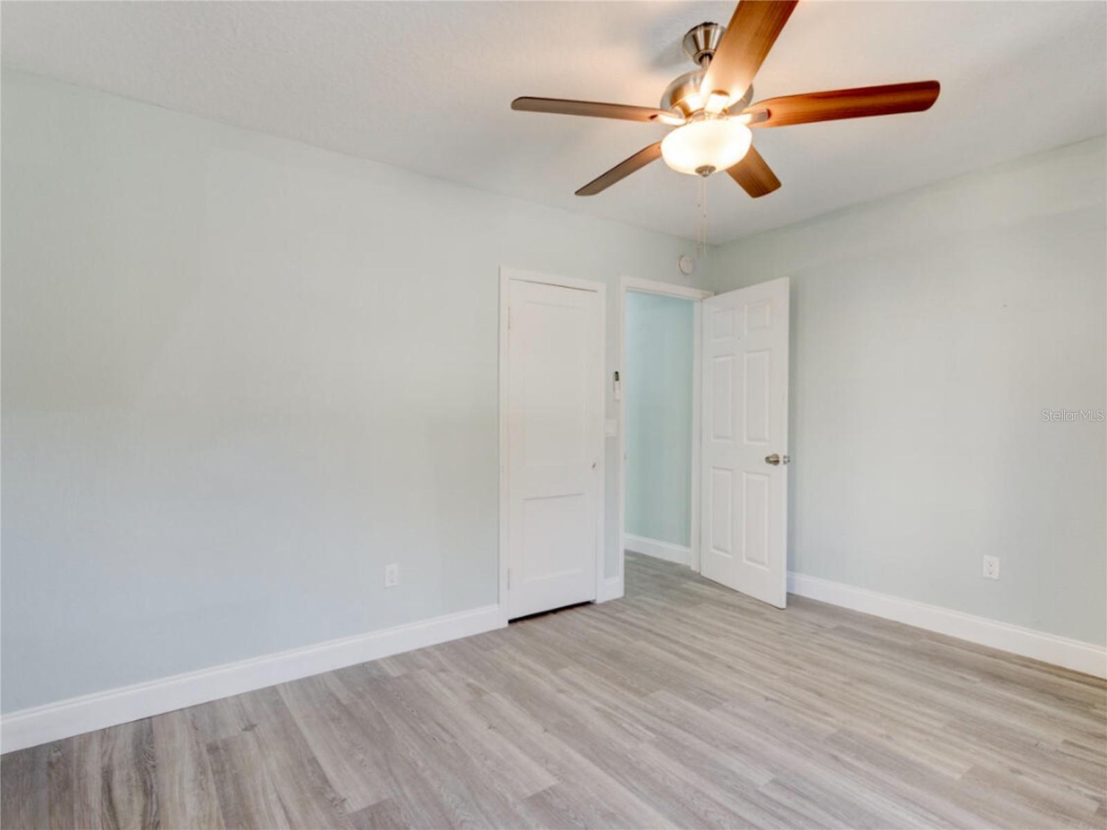 425 N OLEANDER AVE, DAYTONA BEACH, FL — photo 16