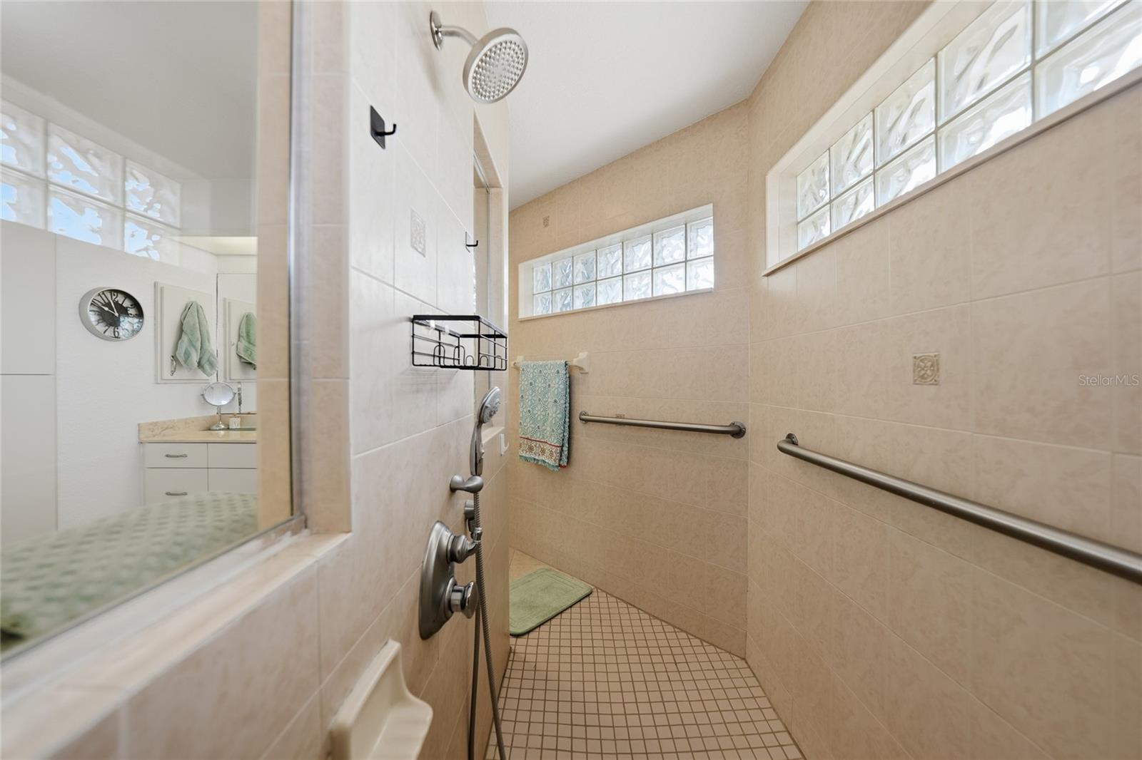600 ROYAL POINCIANA, PUNTA GORDA, FL — photo 12