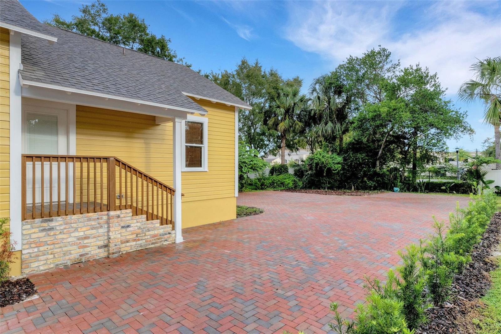 711 E LIME ST, LAKELAND, FL — photo 44