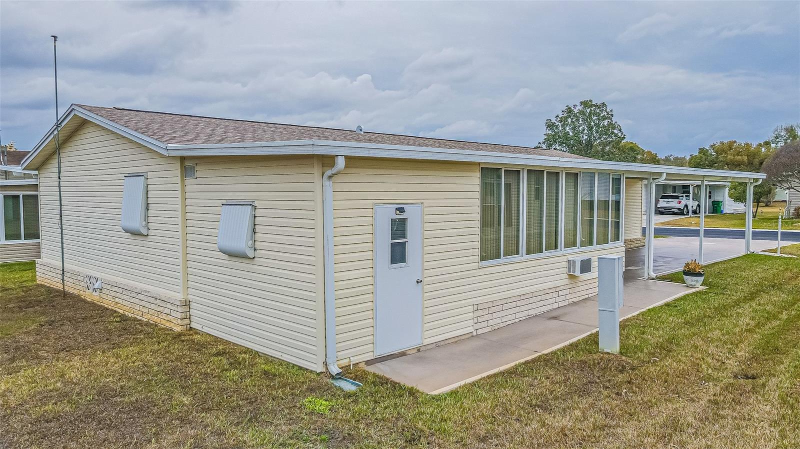 37436 LILLY BEA AVE, ZEPHYRHILLS, FL — photo 15