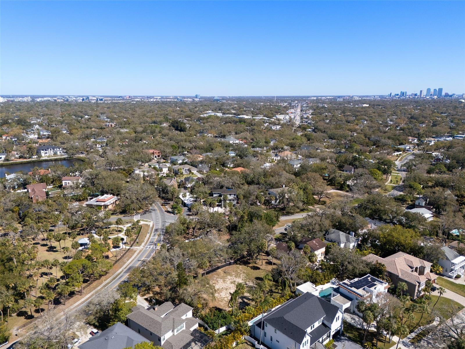 4628 W BAY TO BAY BLVD, TAMPA, FL — photo 16