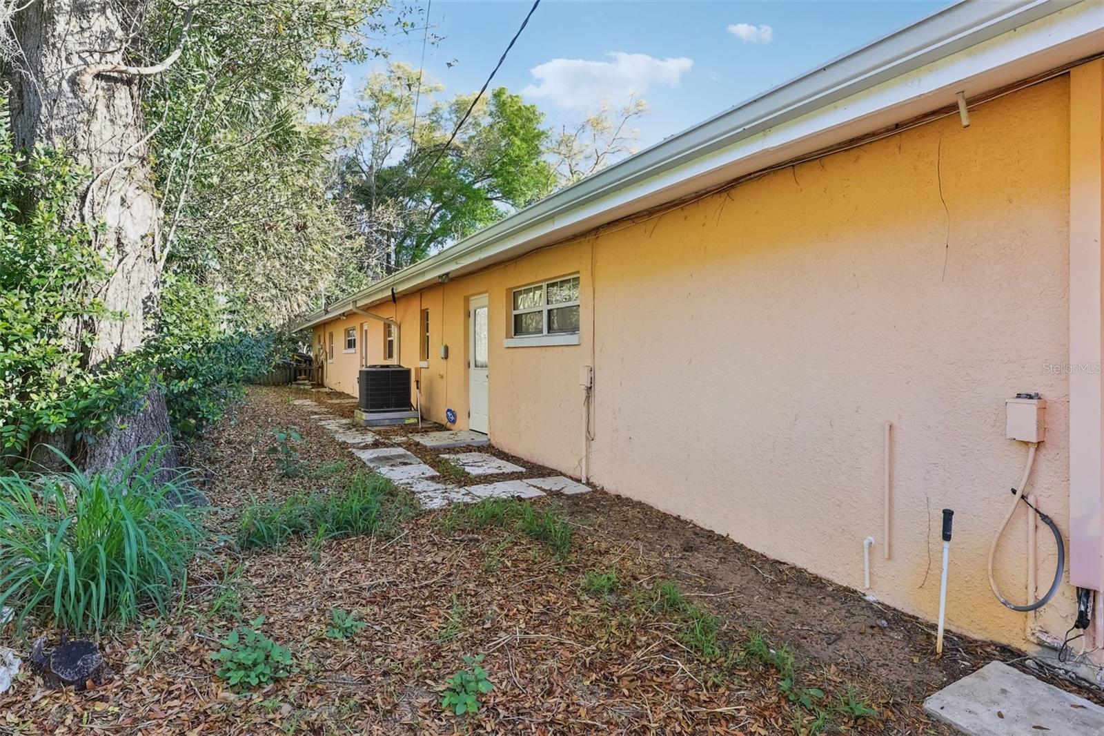 131 E PALMETTO AVE, HOWEY IN THE HILLS, FL — photo 71