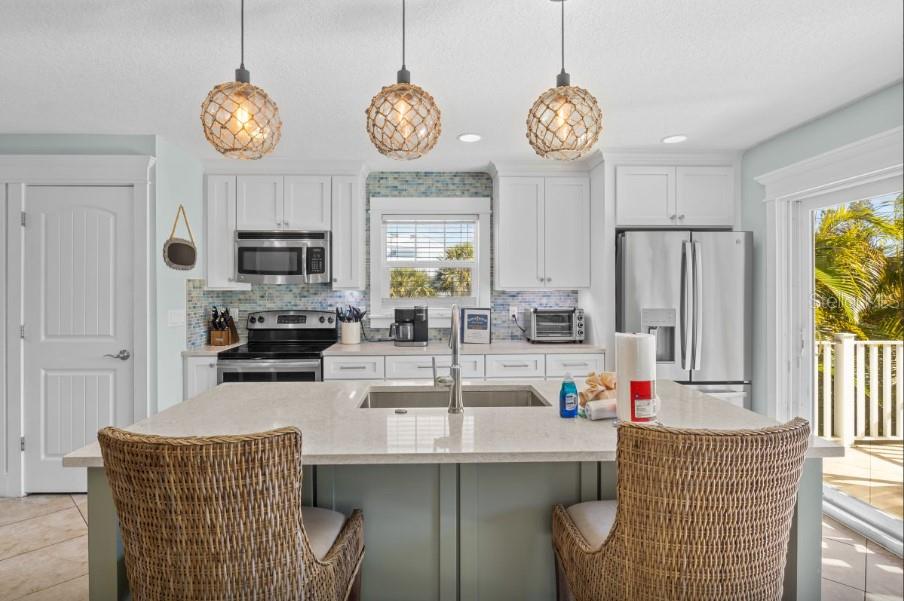 117 WILLOW AVE, ANNA MARIA, FL — photo 13