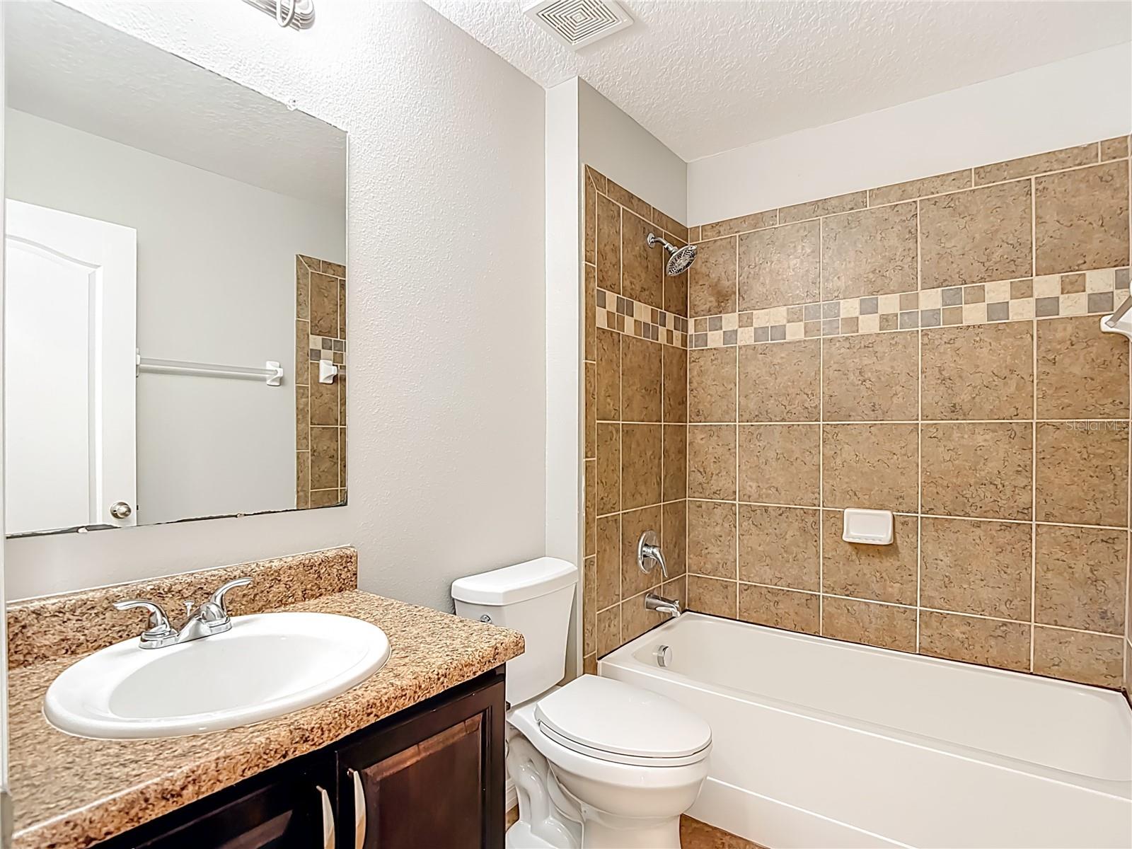 13221 WATERFORD CASTLE DR, DADE CITY, FL — photo 37