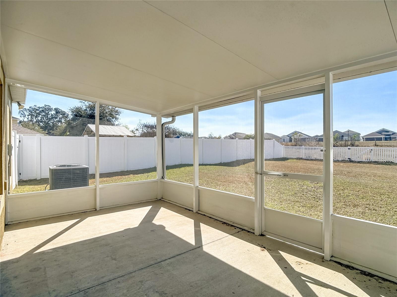 13221 WATERFORD CASTLE DR, DADE CITY, FL — photo 50