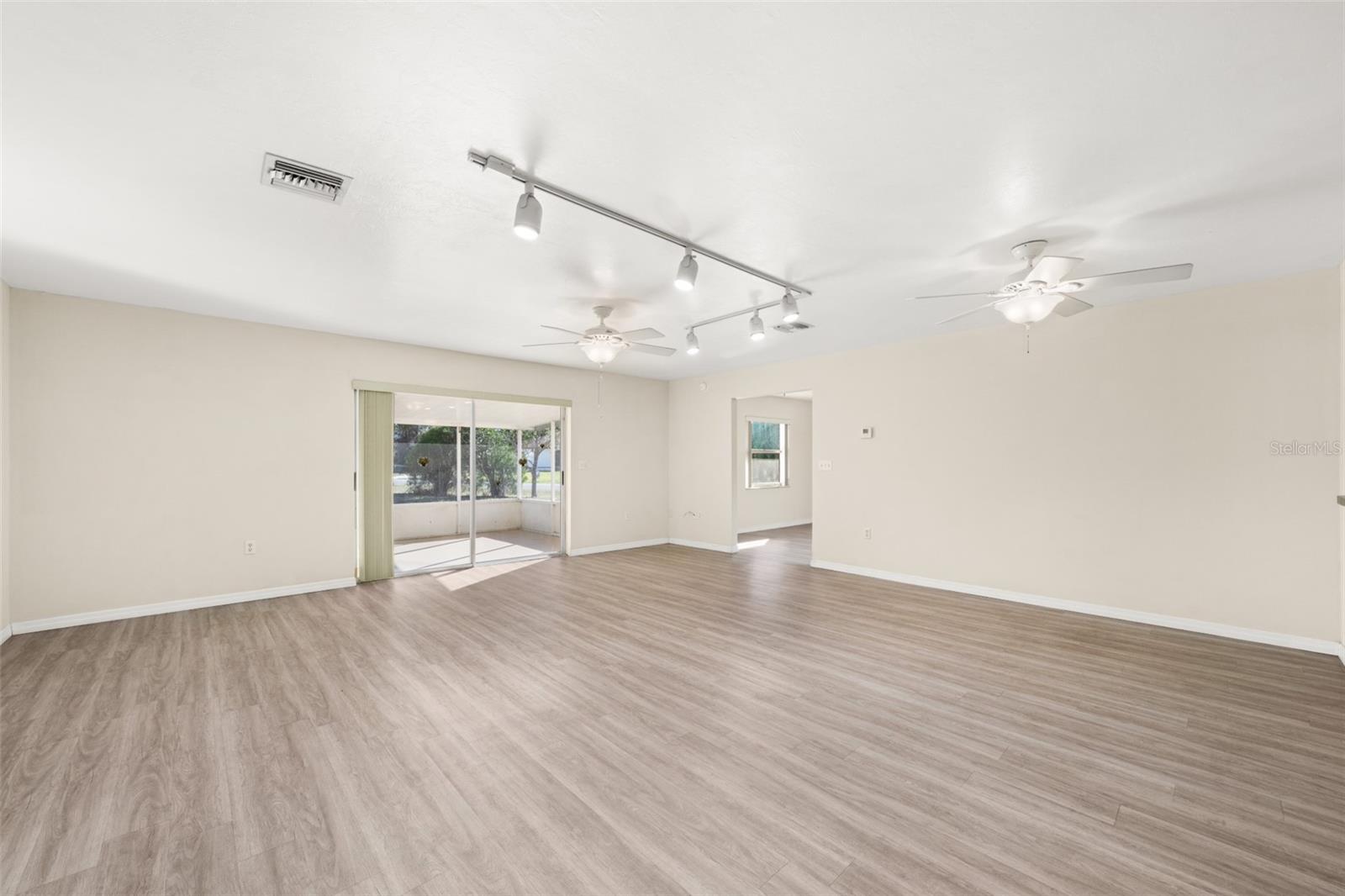 1273 WOODBURY AVE, SEBRING, FL — photo 5
