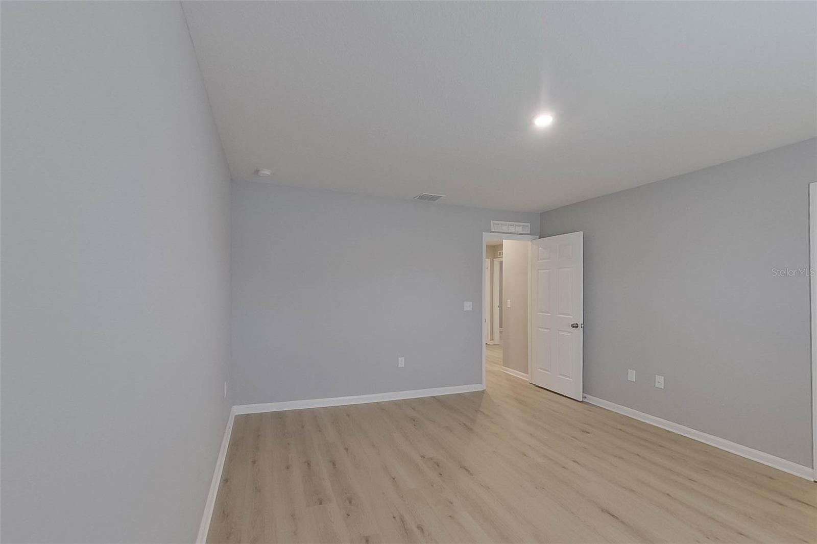 1709 NEBRASKA LOOP, SUMTERVILLE, FL — photo 16