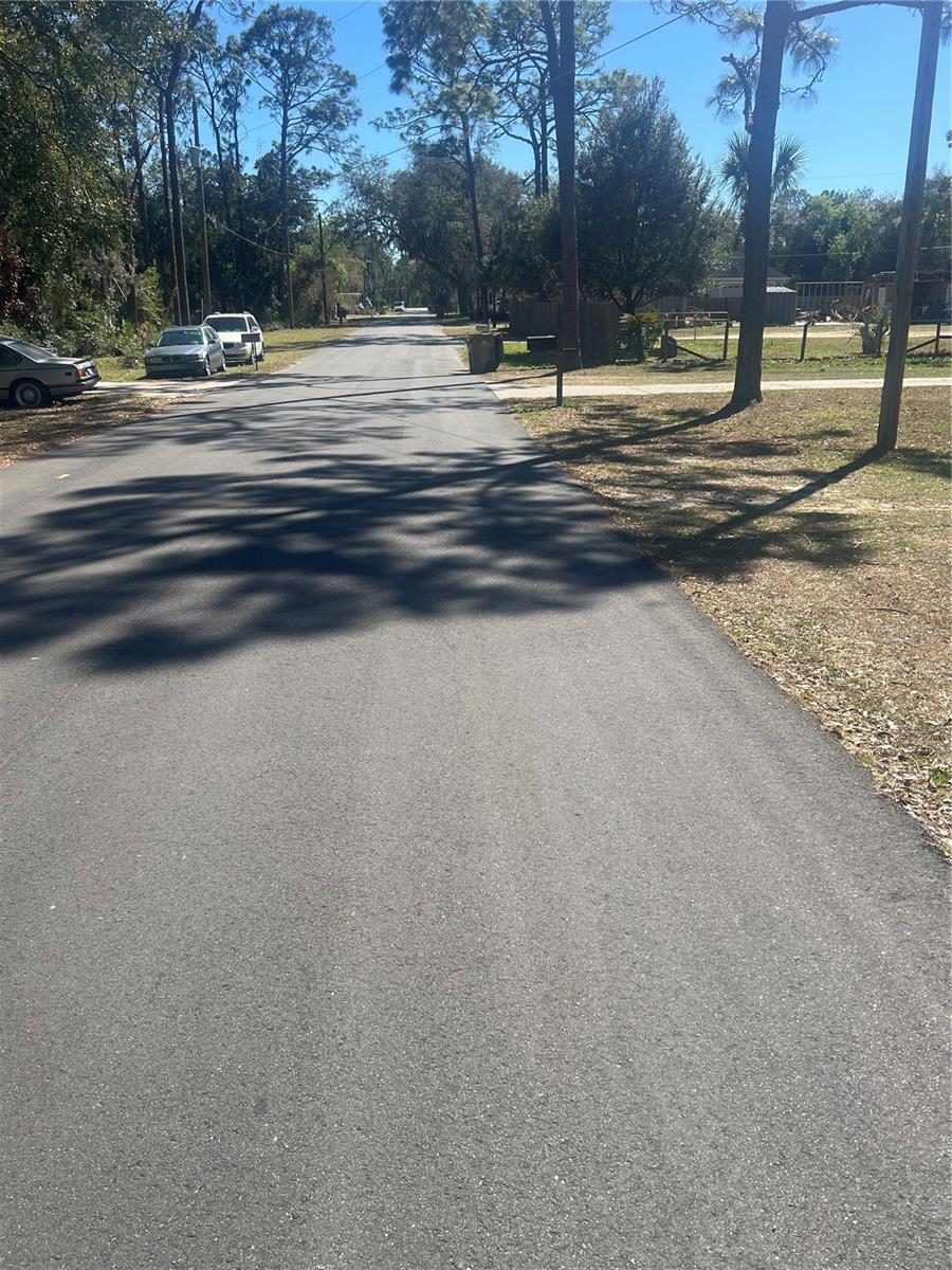 W SECOND AVE, UMATILLA, FL — photo 3