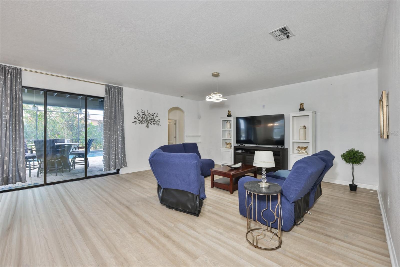 10039 SMARTY JONES DR, RUSKIN, FL — photo 11