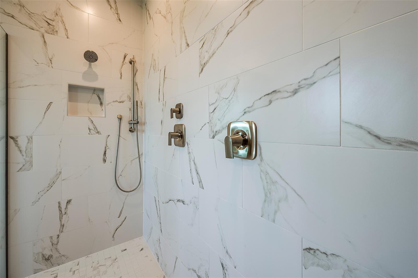 18607 ARBOR VISTA DR, VENICE, FL — photo 18