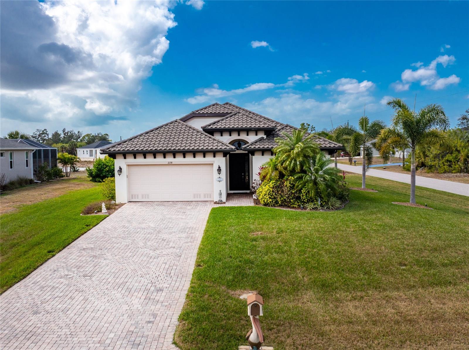 228 ANTILLA DR, ROTONDA WEST, FL