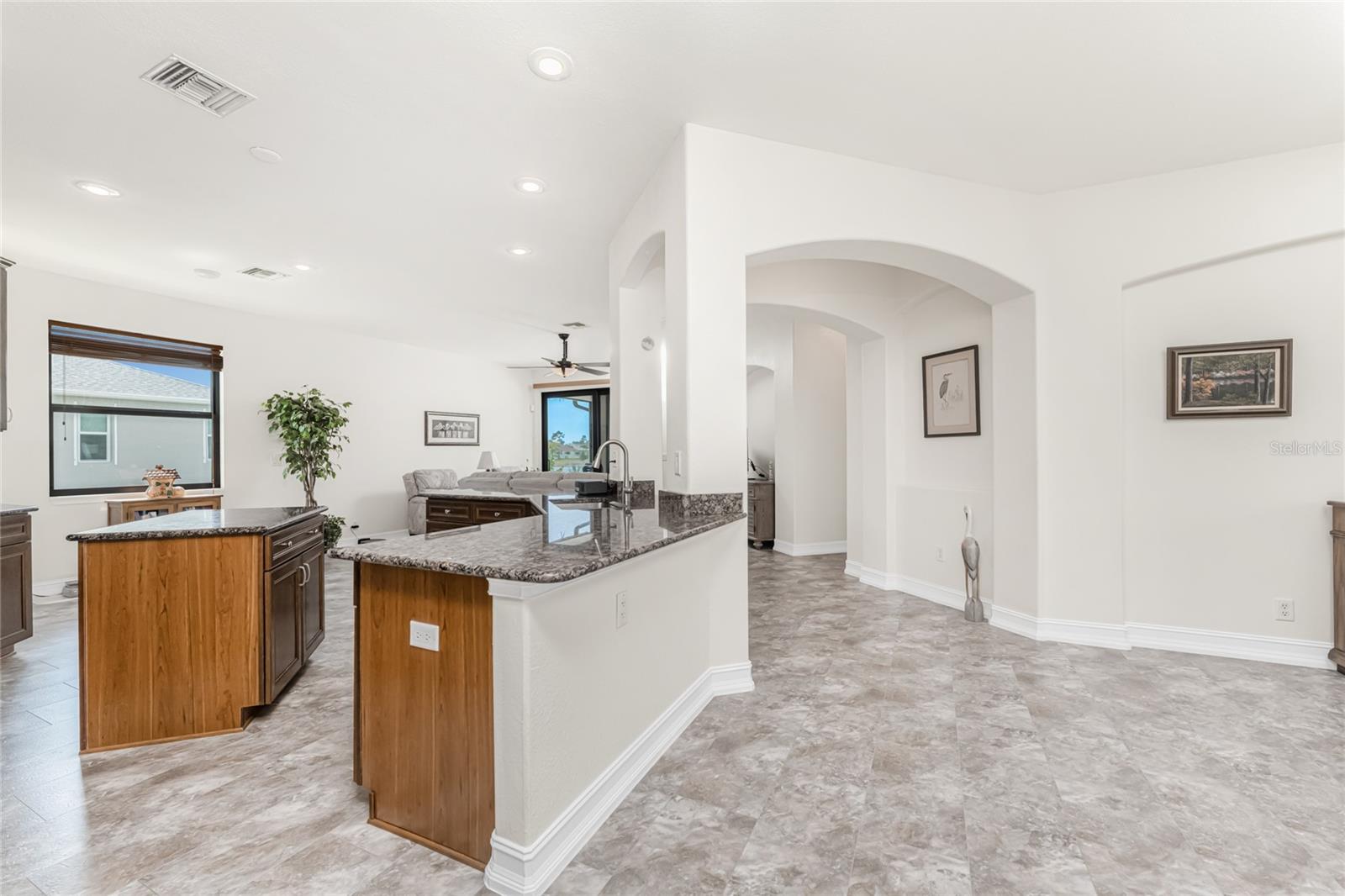228 ANTILLA DR, ROTONDA WEST, FL — photo 10