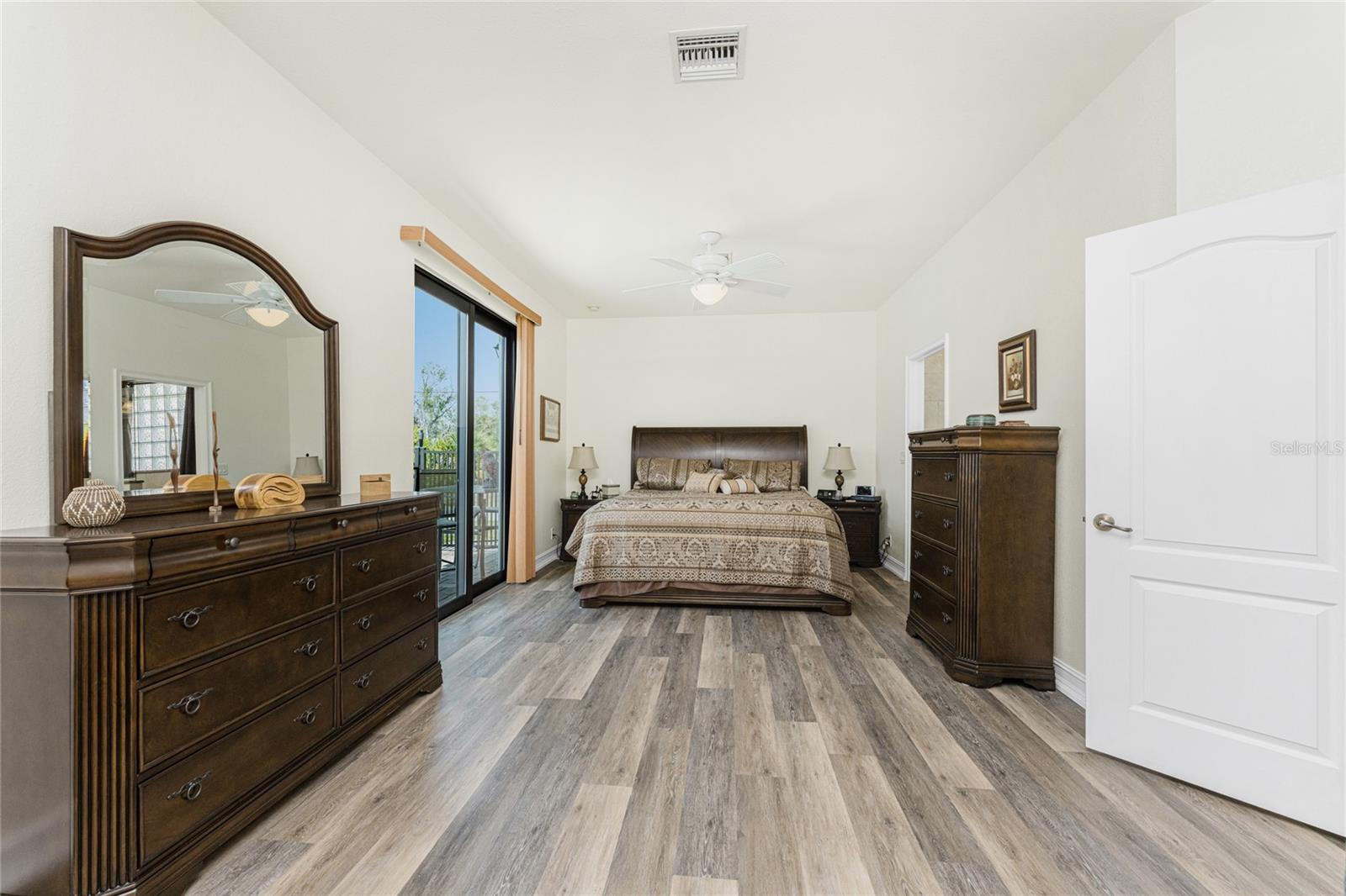 228 ANTILLA DR, ROTONDA WEST, FL — photo 12
