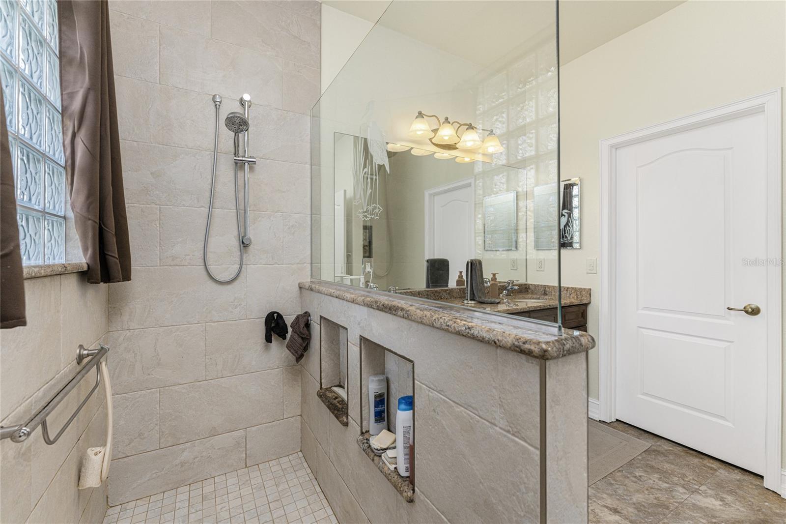 228 ANTILLA DR, ROTONDA WEST, FL — photo 19