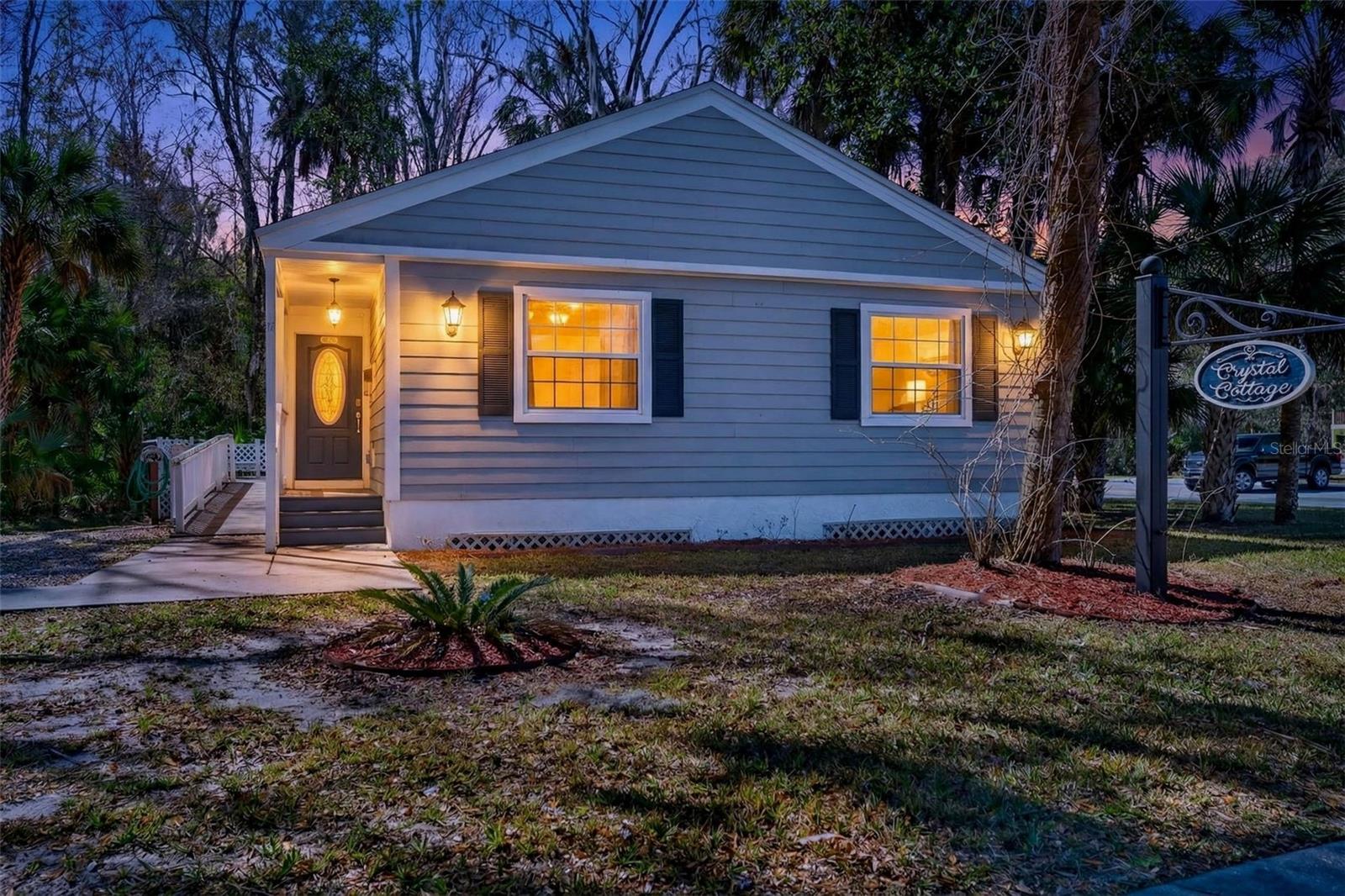 110 NE CRYSTAL ST, CRYSTAL RIVER, FL — photo 2