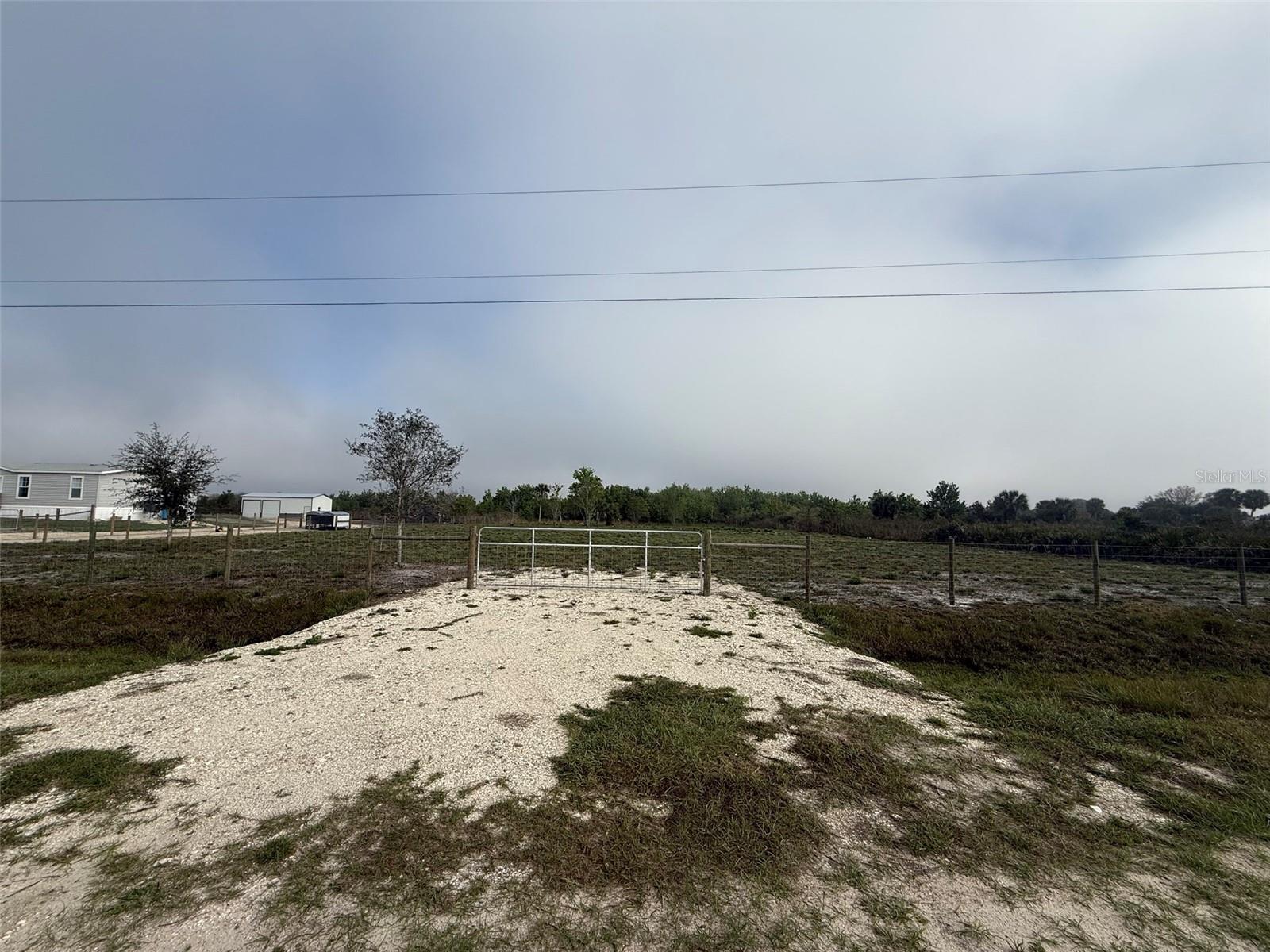 18935 NW 268TH ST, OKEECHOBEE, FL — photo 5