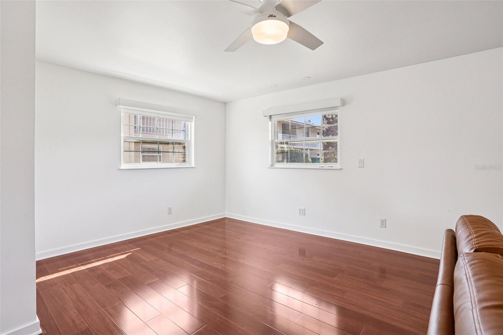 1100 E CAROLINE ST #106, TAVARES, FL — photo 11