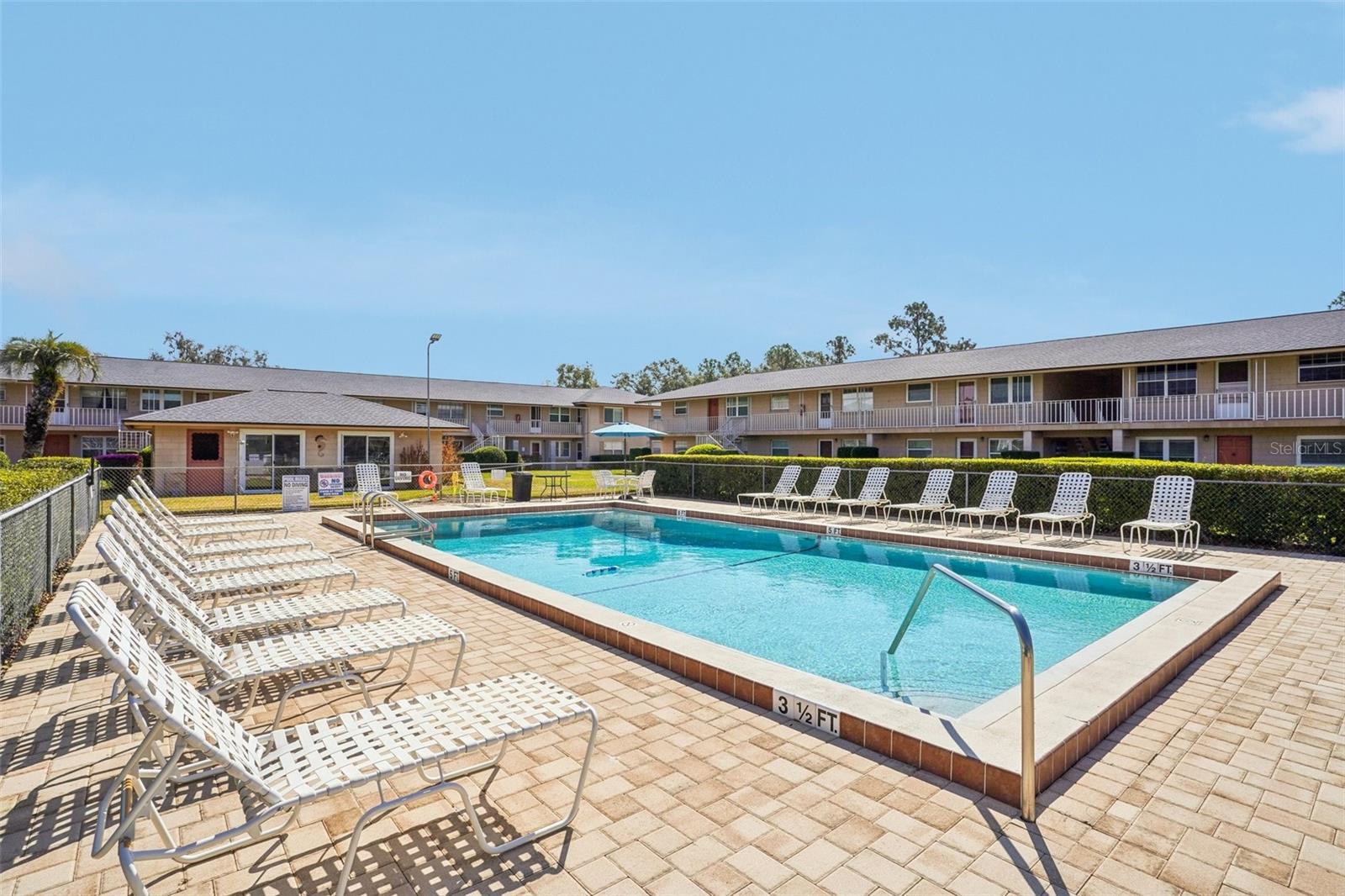 1100 E CAROLINE ST #106, TAVARES, FL — photo 40