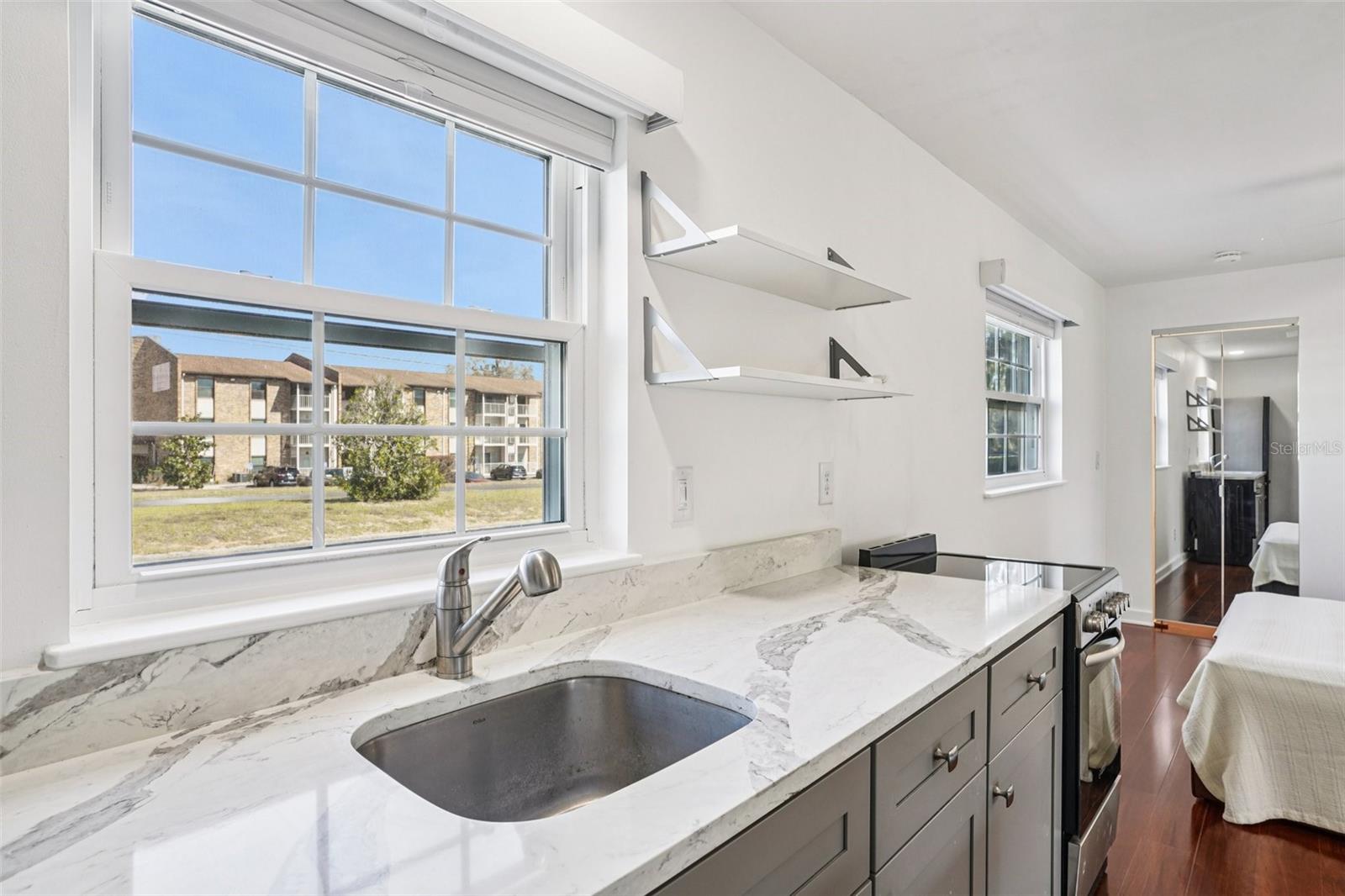 1100 E CAROLINE ST #106, TAVARES, FL — photo 115