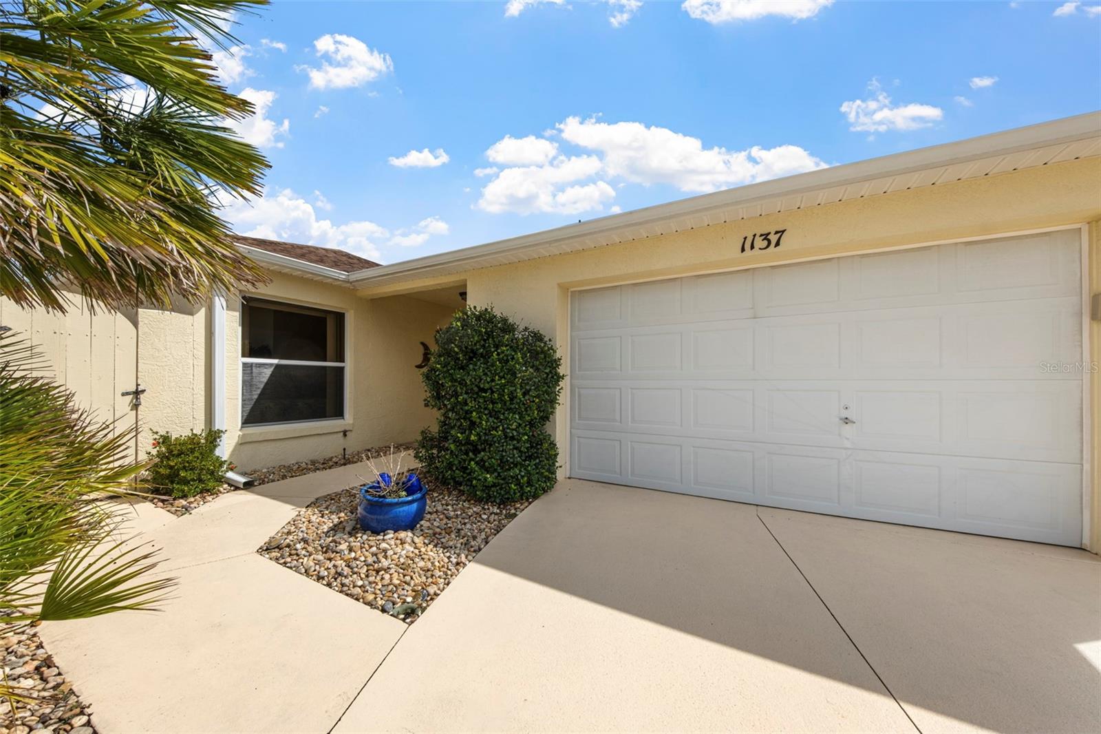 1137 SANTA CRUZ DR, THE VILLAGES, FL — photo 2