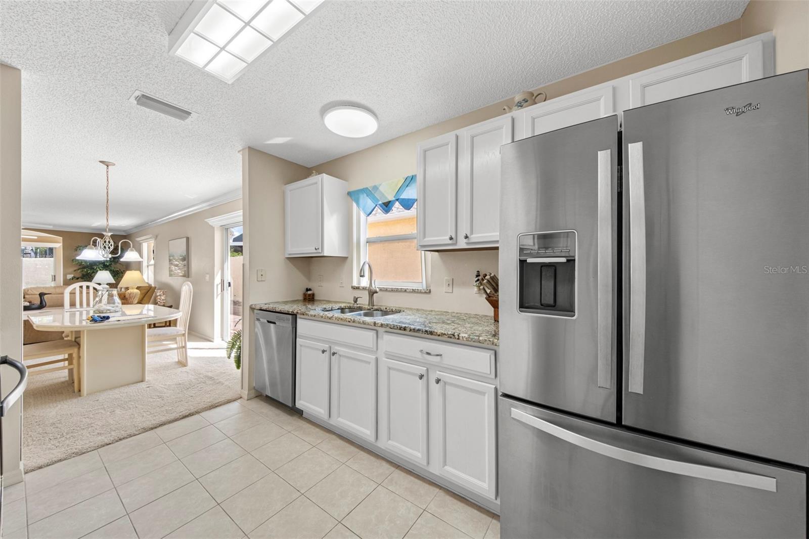 1137 SANTA CRUZ DR, THE VILLAGES, FL — photo 8