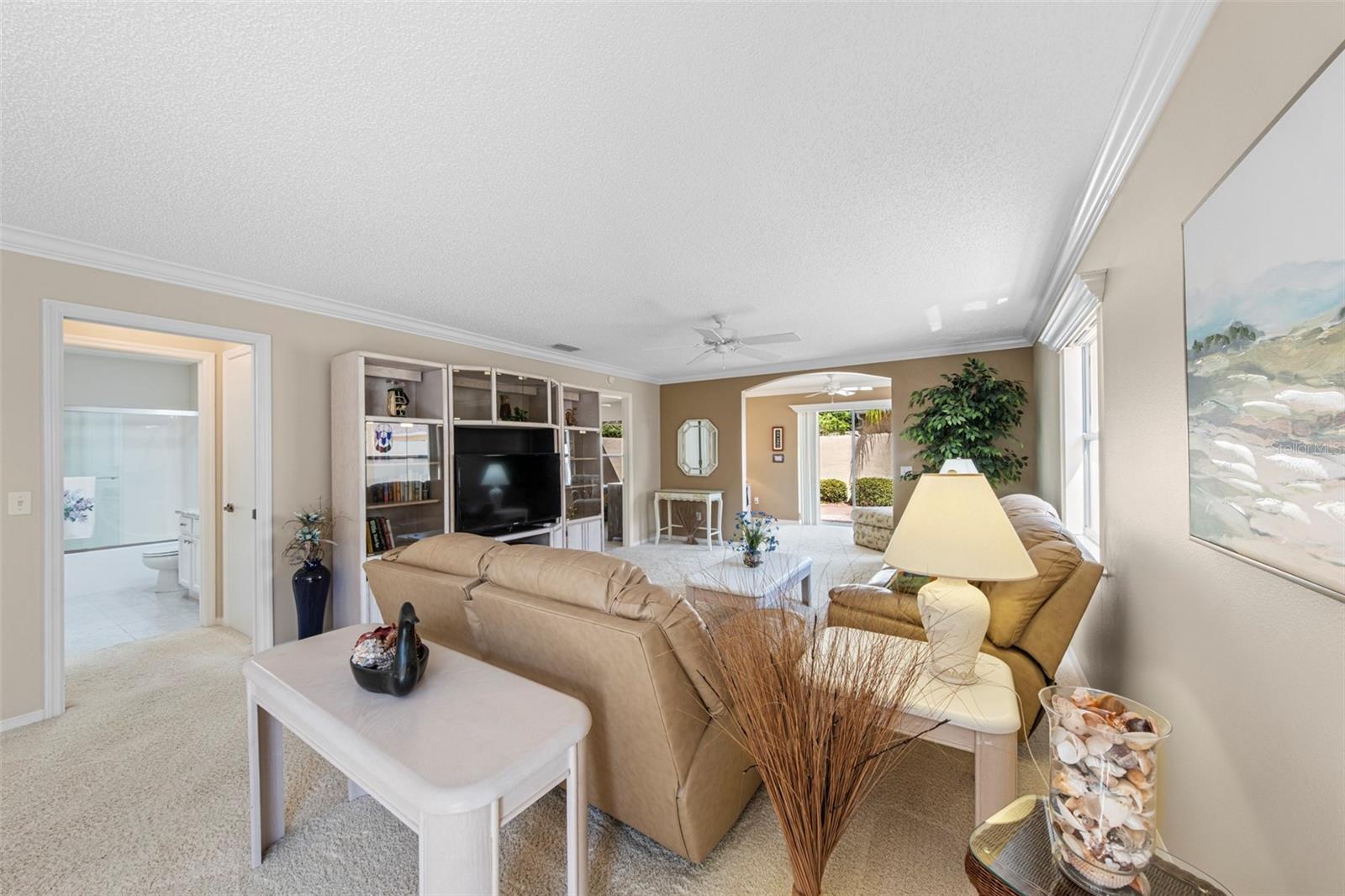 1137 SANTA CRUZ DR, THE VILLAGES, FL — photo 10