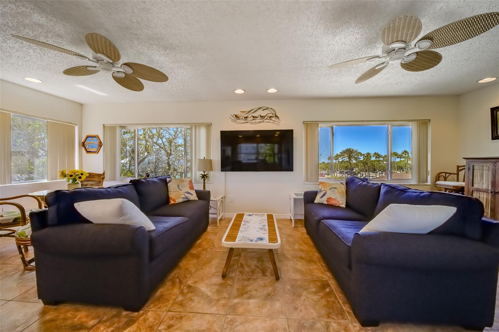 18111 1ST ST E, REDINGTON SHORES, FL — photo 15