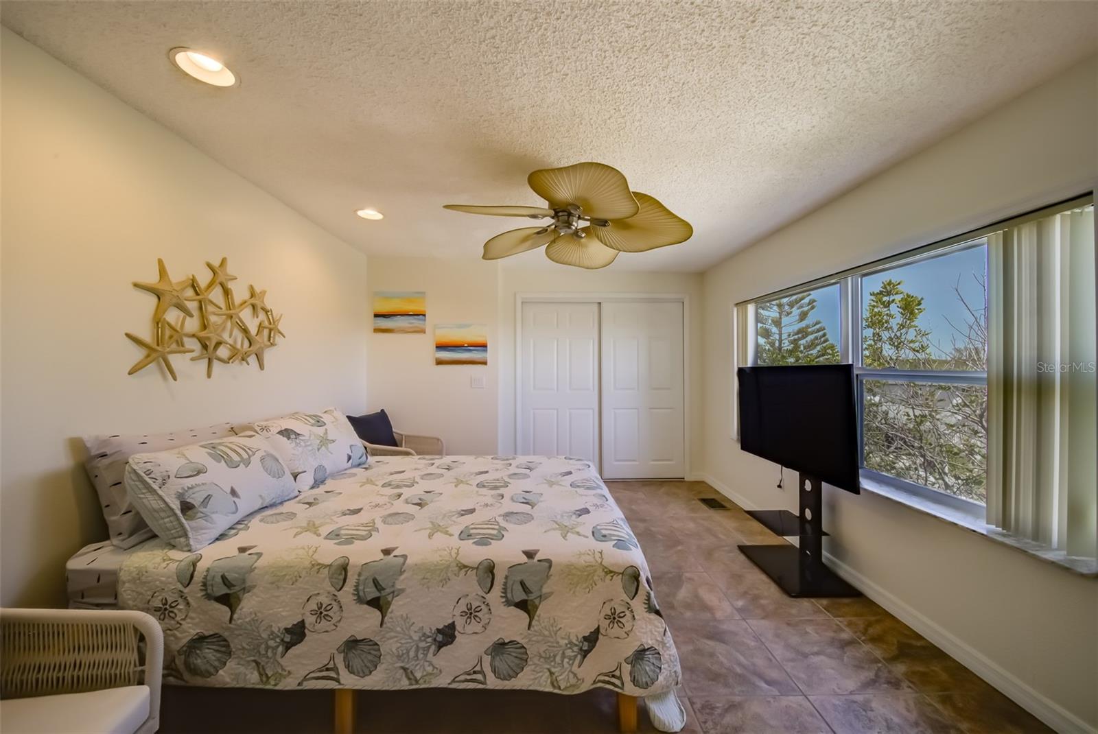 18111 1ST ST E, REDINGTON SHORES, FL — photo 20