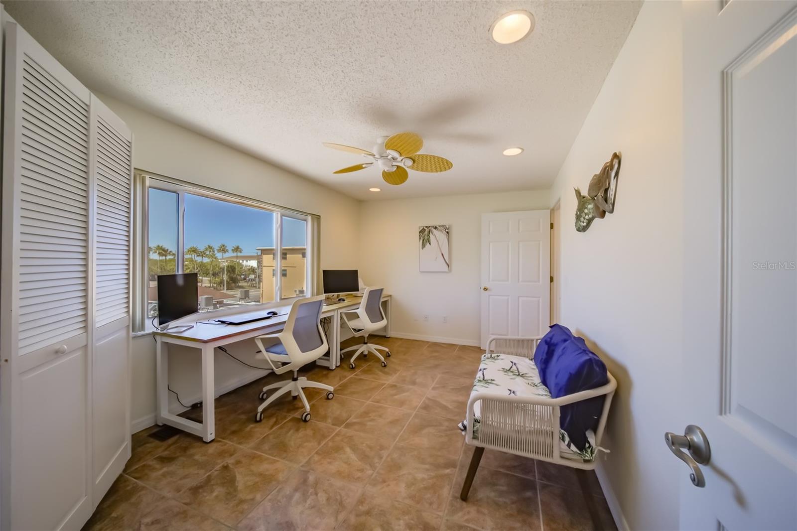 18111 1ST ST E, REDINGTON SHORES, FL — photo 37