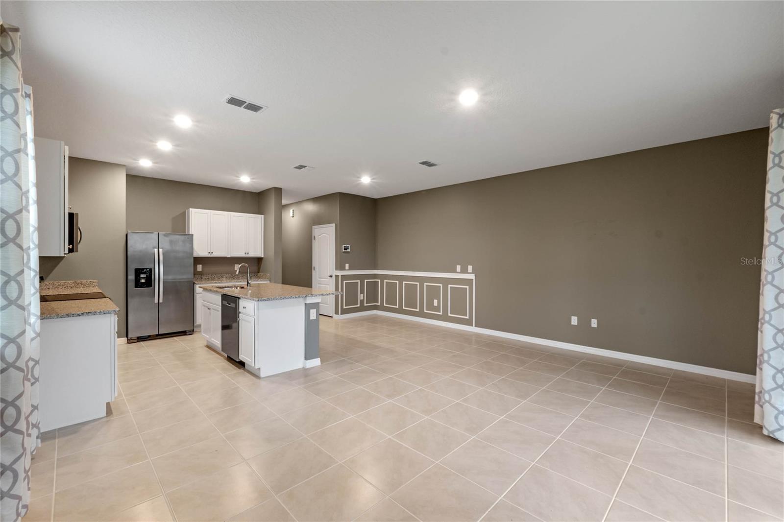 961 LIDO DR, HOWEY IN THE HILLS, FL — photo 9