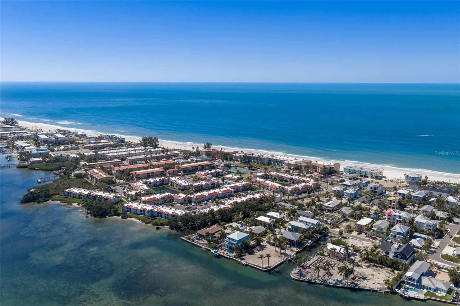 407 20TH PL, BRADENTON BEACH, FL — photo 17