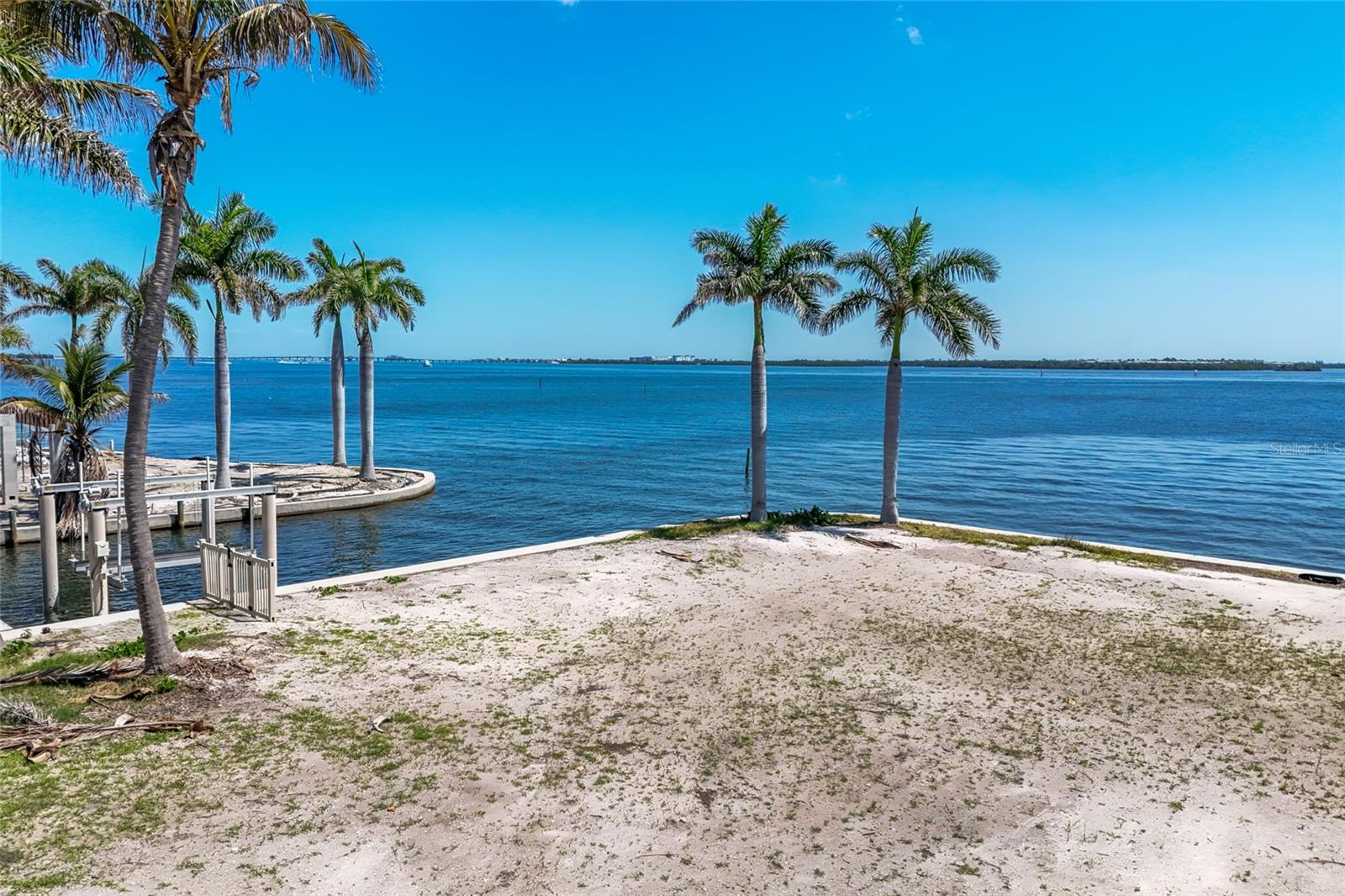 407 20TH PL, BRADENTON BEACH, FL