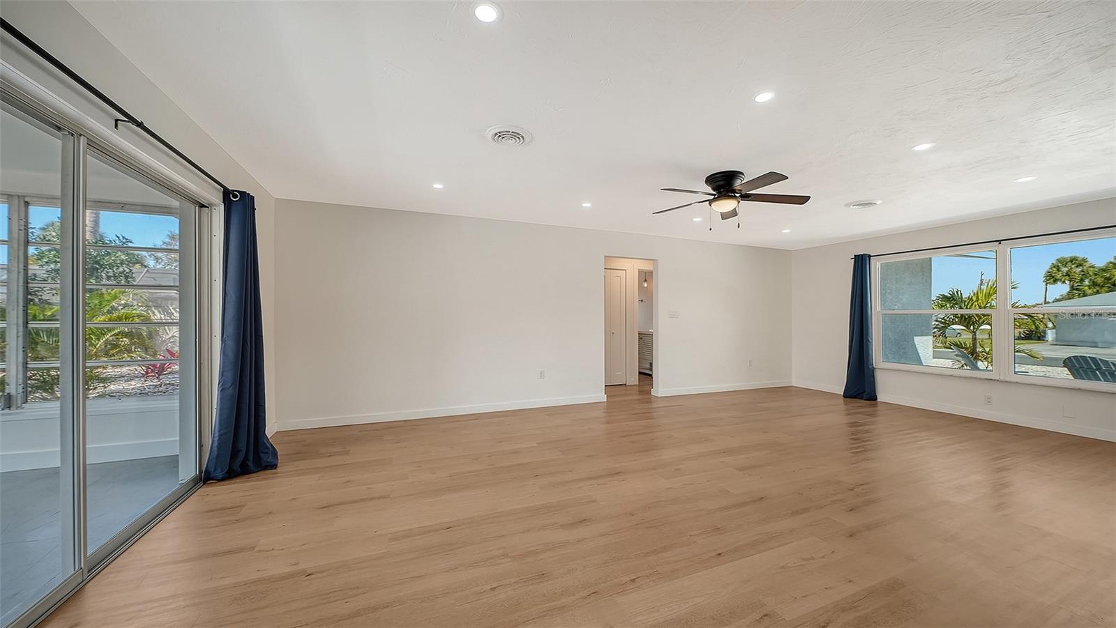 447 N SHORE DR, OSPREY, FL — photo 6