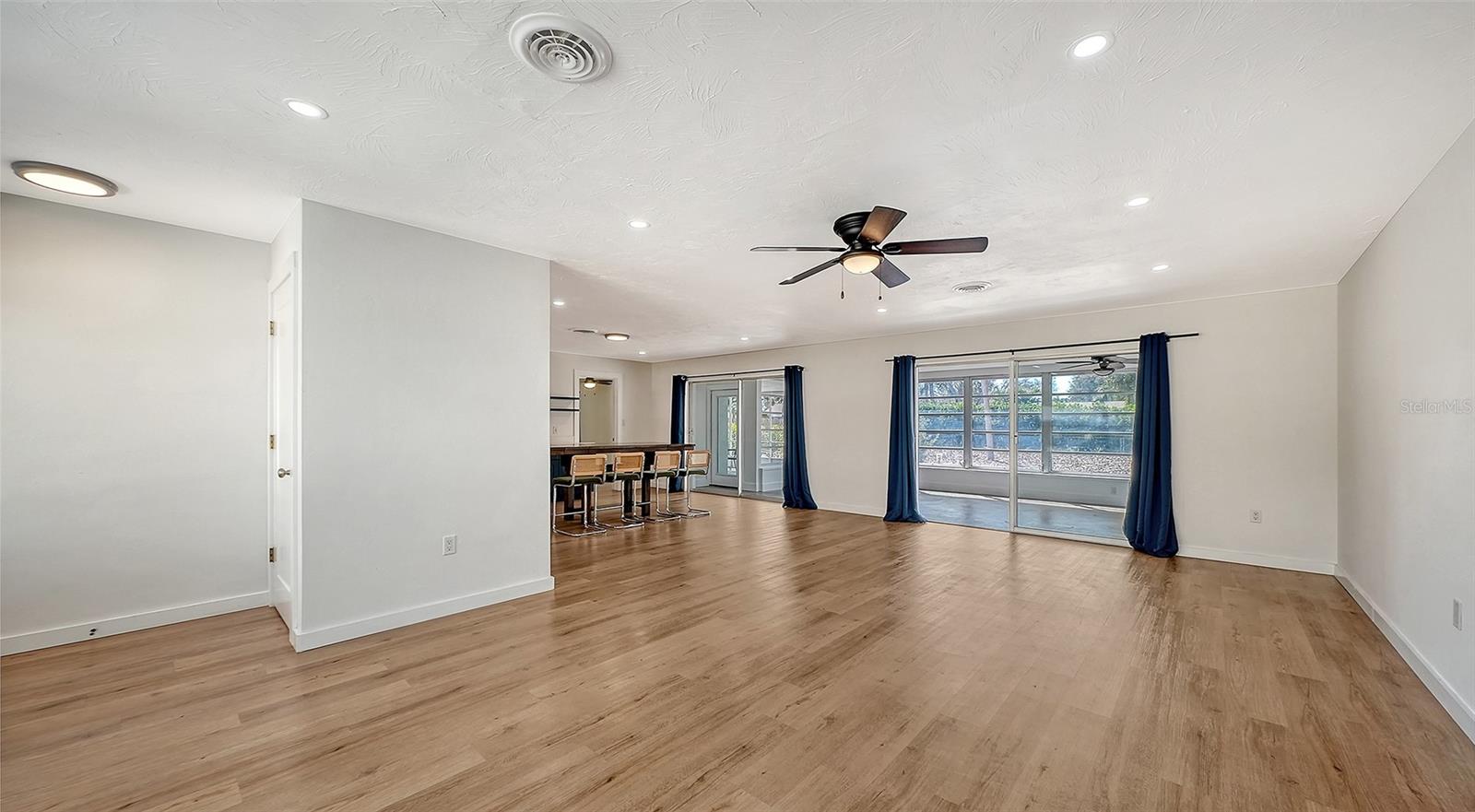 447 N SHORE DR, OSPREY, FL — photo 7