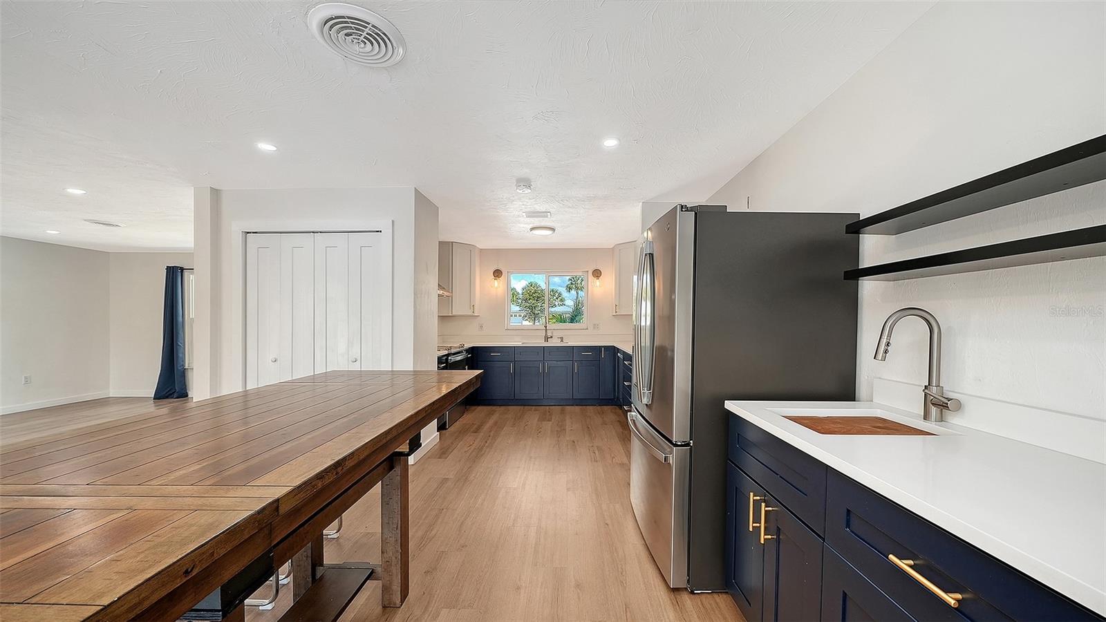 447 N SHORE DR, OSPREY, FL — photo 13