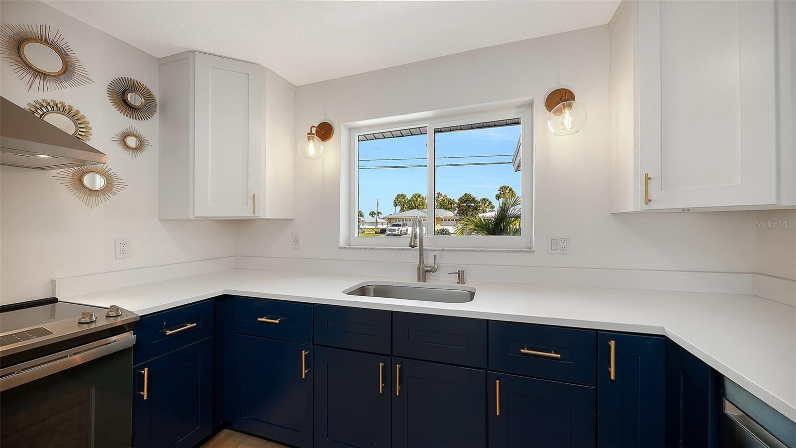 447 N SHORE DR, OSPREY, FL — photo 16