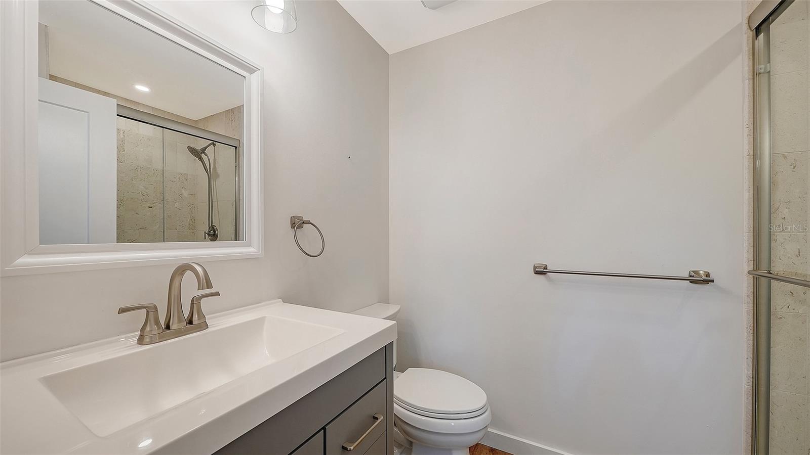 447 N SHORE DR, OSPREY, FL — photo 21