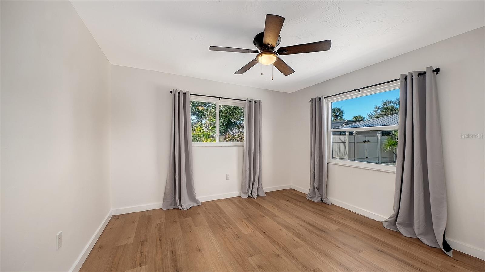 447 N SHORE DR, OSPREY, FL — photo 27
