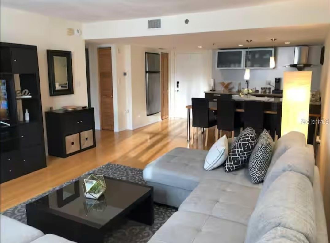 701 S MADISON AVE #422, CLEARWATER, FL
