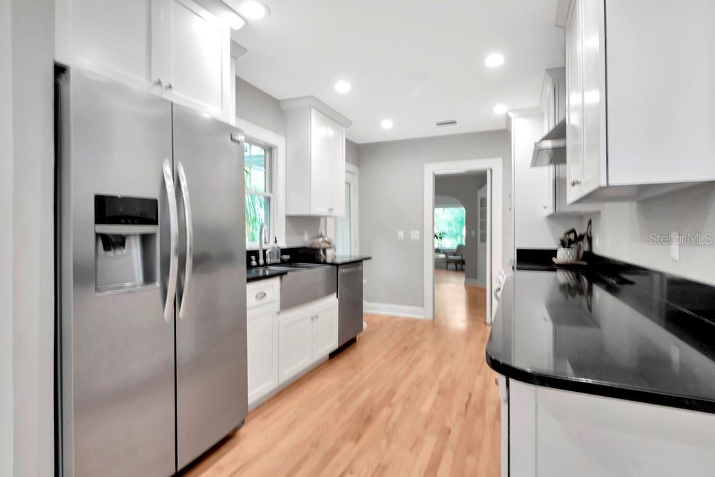 1003 E CLIFTON ST, TAMPA, FL — photo 14