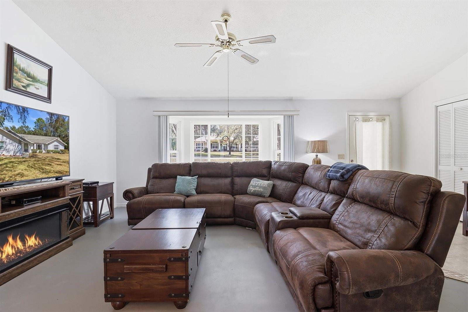 1737 W OLYMPIA ST, HERNANDO, FL — photo 12