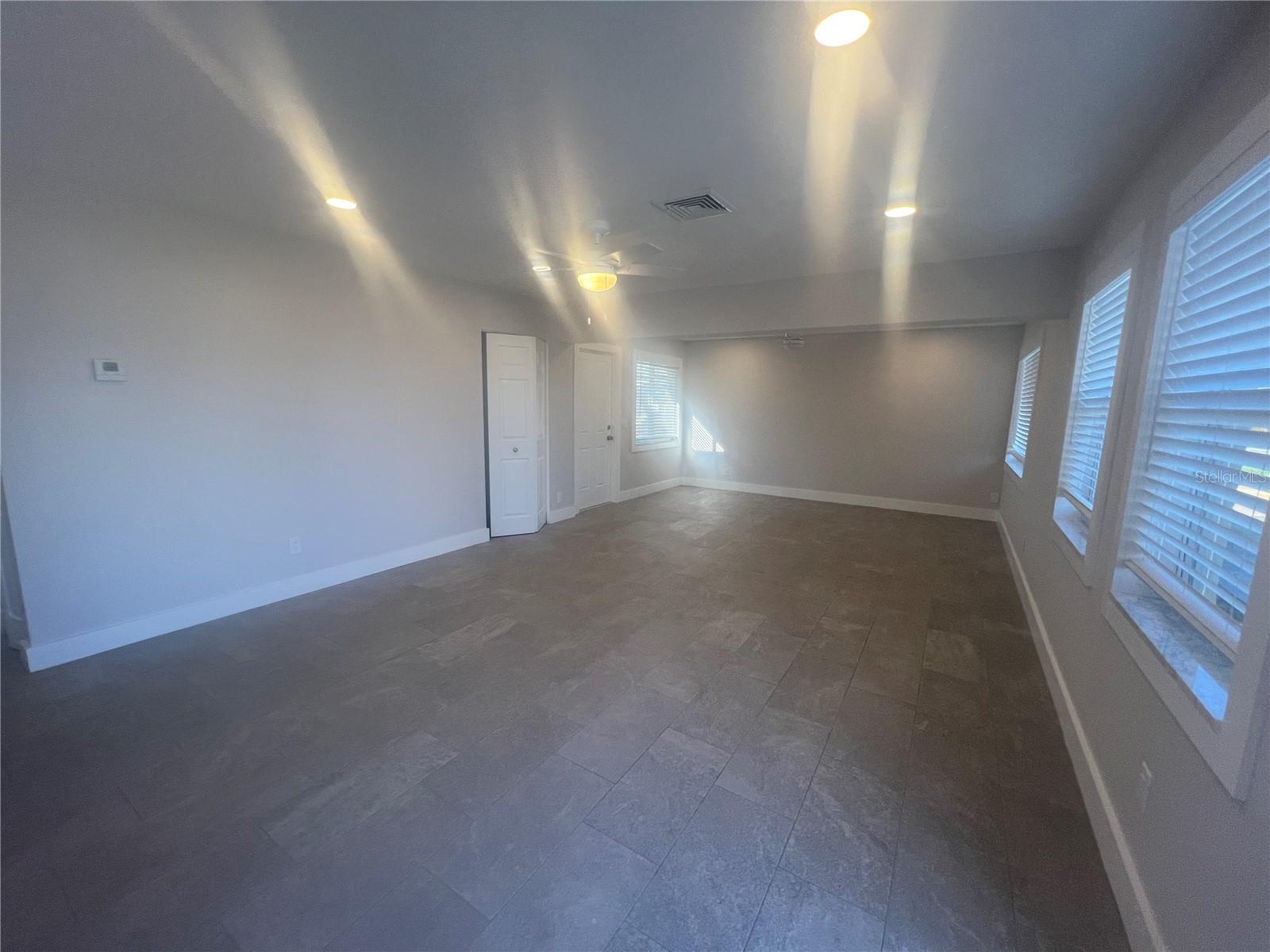 322 LASAYETTE DR NE, PORT CHARLOTTE, FL — photo 4