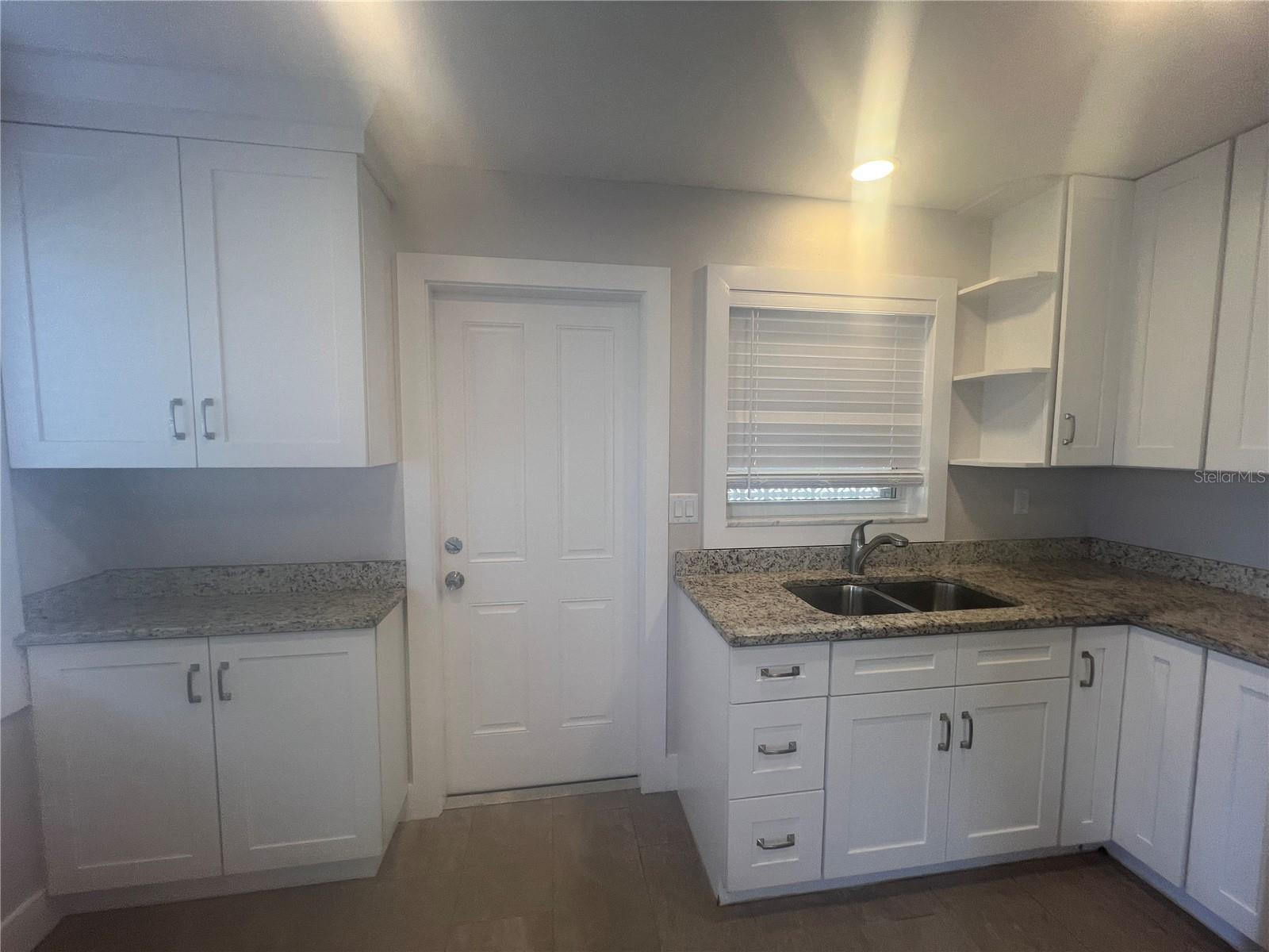 322 LASAYETTE DR NE, PORT CHARLOTTE, FL — photo 8