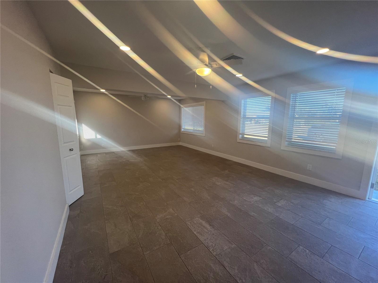 322 LASAYETTE DR NE, PORT CHARLOTTE, FL — photo 12