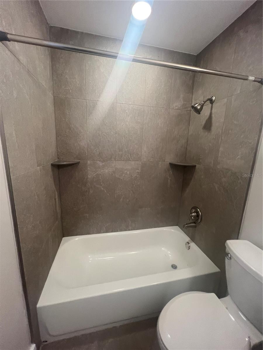 322 LASAYETTE DR NE, PORT CHARLOTTE, FL — photo 17
